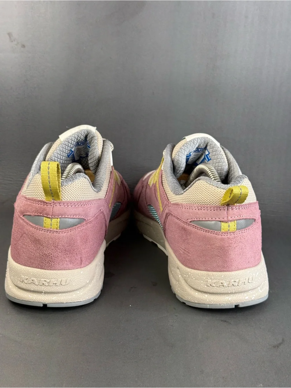 Karhu Fusion 2.0 'Lilas Golden Green' athletic sneaker shoes men's size 10